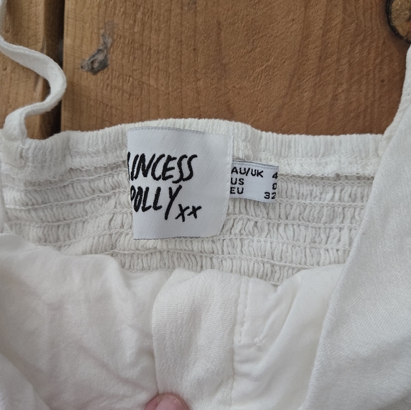 Princess Polly Cropped white top size 4 - Picture 3 of 3